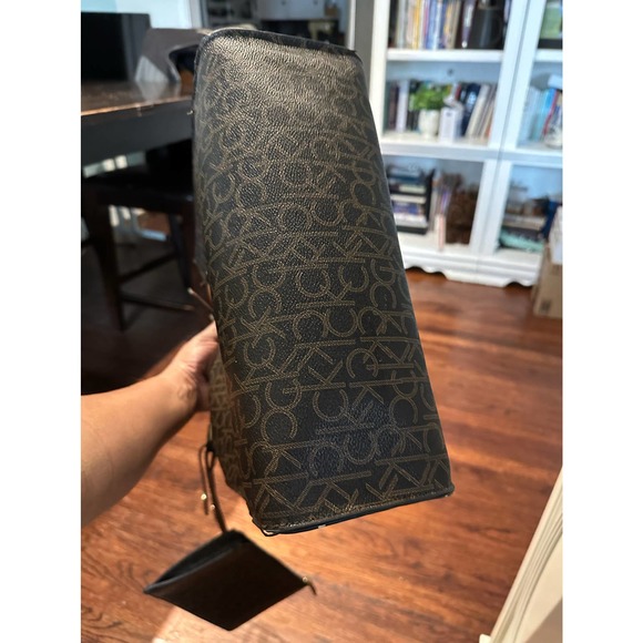 Calvin Klein Women's Brown Tote Shoulder Bag - Picture 6 of 8